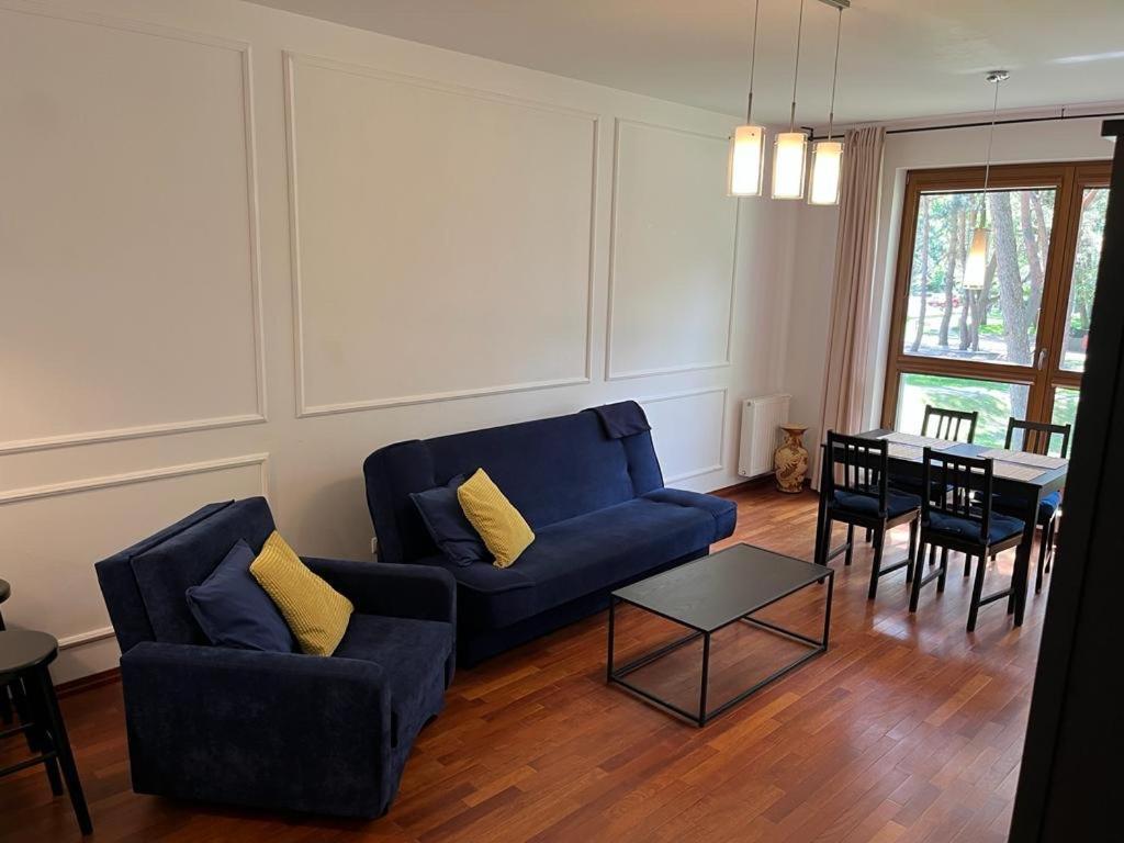 Apartament Nadmorski Dwor Gdansk Bagian luar foto